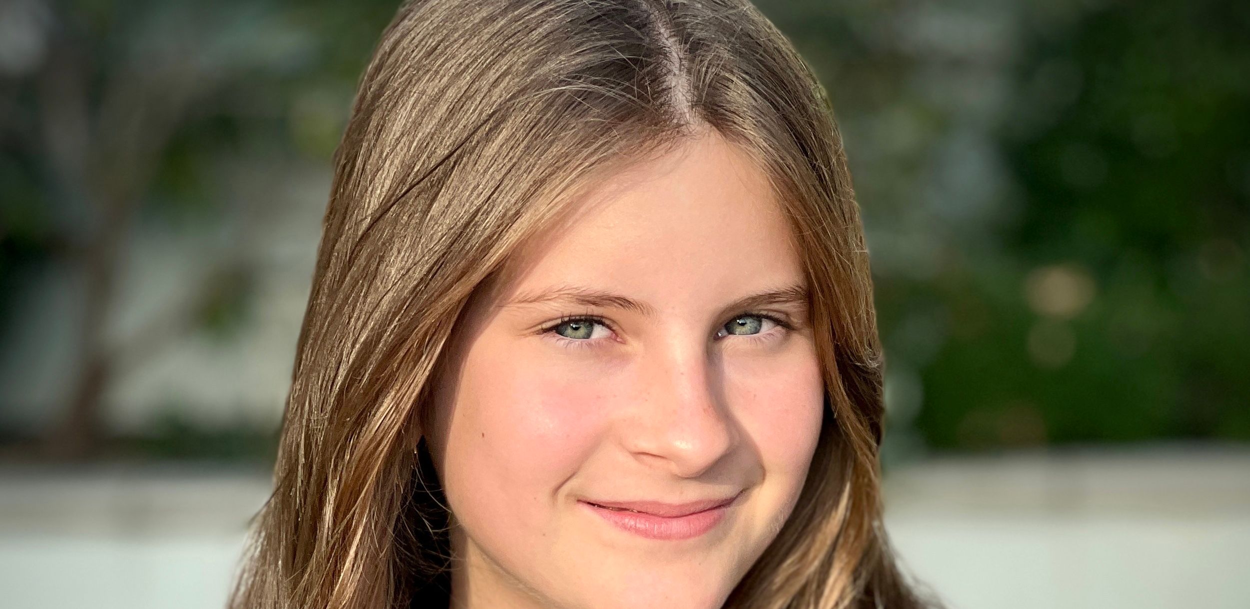 imagen card trasero mediana con un efecto de giro